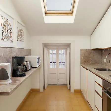 Freedom Serviced - Cais Do Sodre דירה *