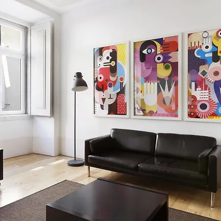 Freedom Serviced - Cais Do Sodre * Lisbona